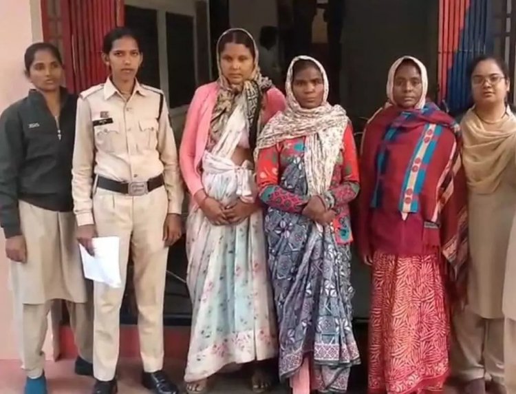 सीजी में महाराष्ट्र के तीन महिला शातिर चोर गिरफ्तार, ई रिक्शा सवार महिला के पर्स से उड़ाए थे 20 हजार…