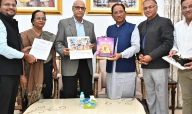 पूर्व राज्यपाल रमेश बैस ने की मुख्यमंत्री विष्णु देव साय से सौजन्य मुलाकात, इस कार्यक्रम में आने का दिया आमंत्रण