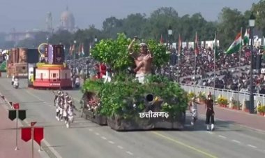 कर्तव्य पथ पर गूंजा छत्तीसगढ़ के जनजातीय शौर्य का इतिहास, देश के पहले जनजातीय डिजिटल संग्रहालय की भव्य झांकी बनी आकर्षण का केंद्र