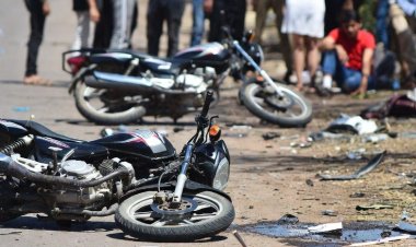 Breaking : रफ्तार का कहर: दो बाइकों की भीषण भिड़ंत में पति-पत्नी समेत 3 की मौत, एक गंभीर