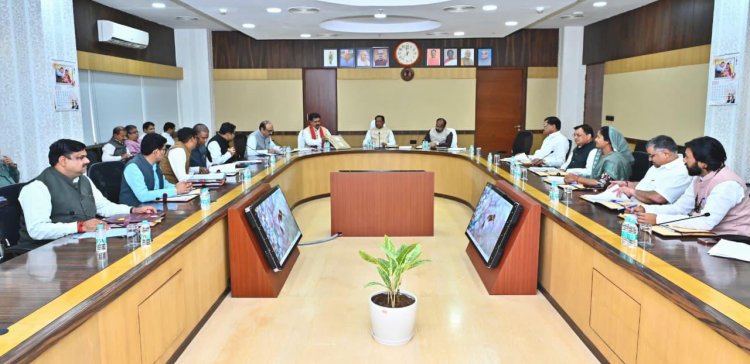 ब्रेकिंग : साय कैबिनेट की बैठक संपन्न, पढ़िए लिए गए सभी 9 बड़े फैसले