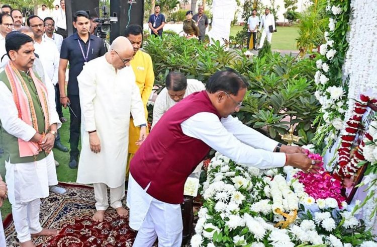 मुख्यमंत्री विष्णुदेव साय ने श्रीमती कुसुम सिन्हा को दी श्रद्धांजलि….
