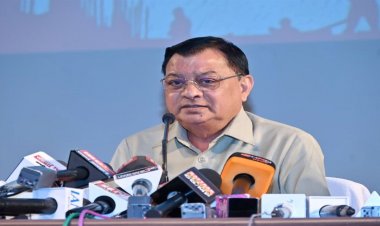 श्रमिक समाज की आधारशिला हैं और उनके बिना विकास की कल्पना अधूरी: श्रम मंत्री लखनलाल देवांगन