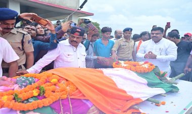 डॉ. तीजन बाई के सम्मान में गनियारी के शासकीय हाई-हायर सेकेंडरी स्कूल का होगा नामकरण – शिक्षा मंत्री गजेन्द्र यादव….