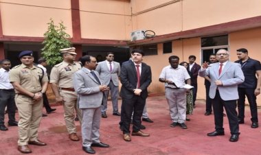 मुख्य न्यायाधीश छत्तीसगढ़ हाईकोर्ट न्यायमूर्ति रमेश सिन्हा ने जिला एवं सत्र न्यायालय जगदलपुर का किया निरीक्षण